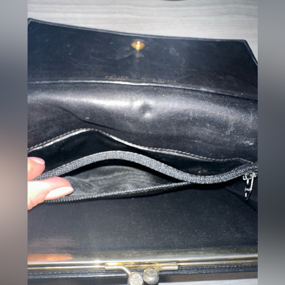 CELINE Long Wallet, Black Leather with Gold Hardware + Triomphe Logo - Picture 7 of 14